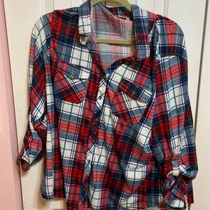 Plus Size Plaid Top
